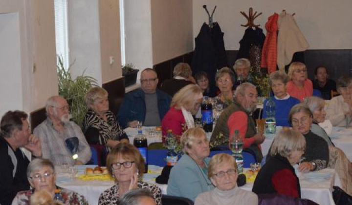 Mesiac úcty k starším -spoločné posedenie seniorov obcí Lehôtka, Mašková, Lupoč, Ľuboreč