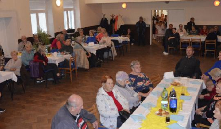 Mesiac úcty k starším -spoločné posedenie seniorov obcí Lehôtka, Mašková, Lupoč, Ľuboreč