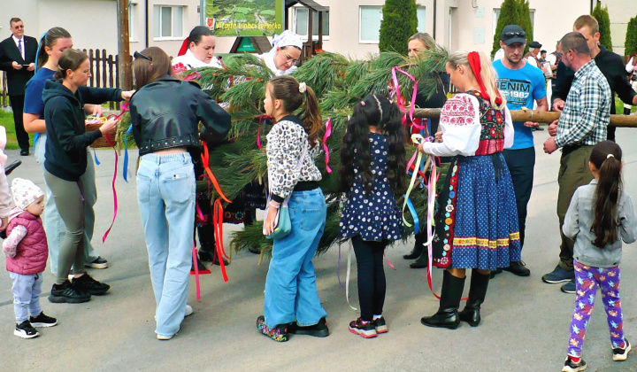 Tradičné stavanie mája 10.05.2025